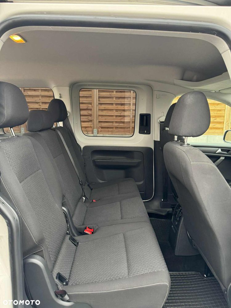 Volkswagen Caddy 2.0 TDI Comfortline - 27
