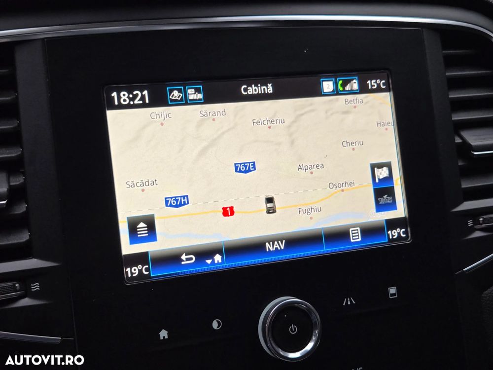 Renault Megane TCe 140 GPF EDC BUSINESS EDITION - 20