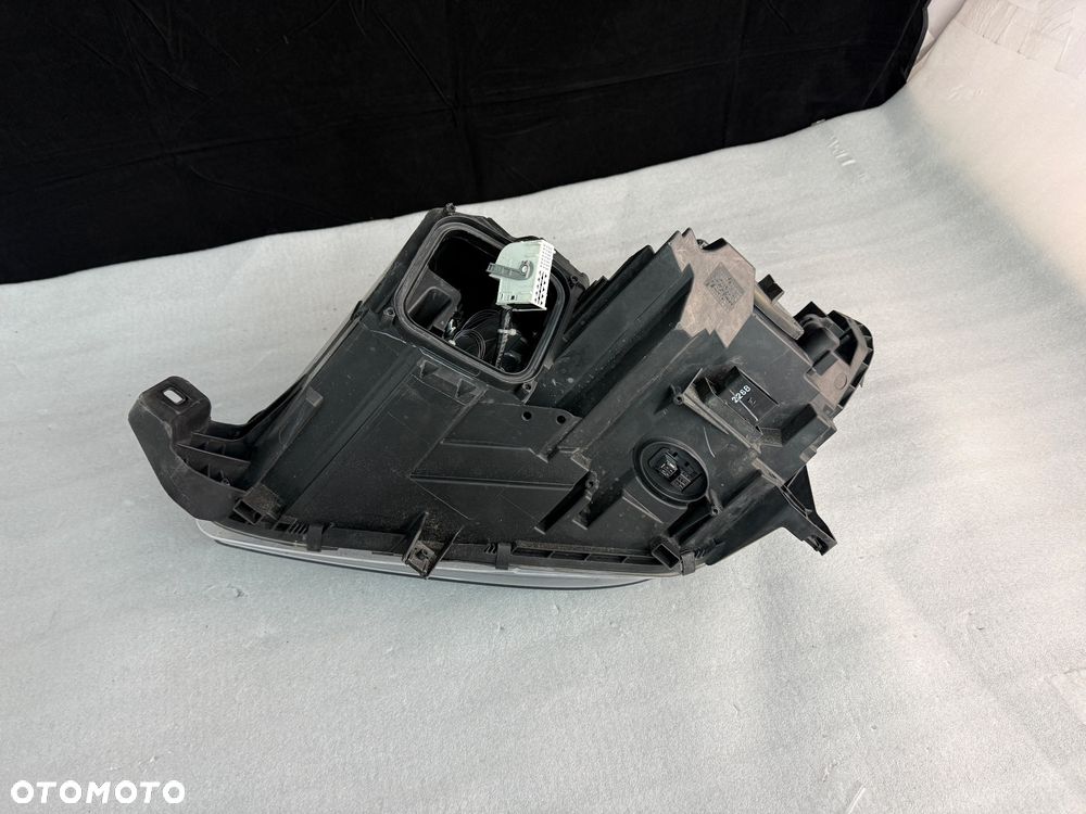 Reflektor Przód strona prawa Mercedes-Benz ML W166 A166 A1668205559 - 5