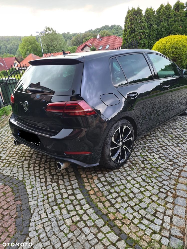 Volkswagen Golf 1.5 TSI BMT Evo Highline DSG - 5