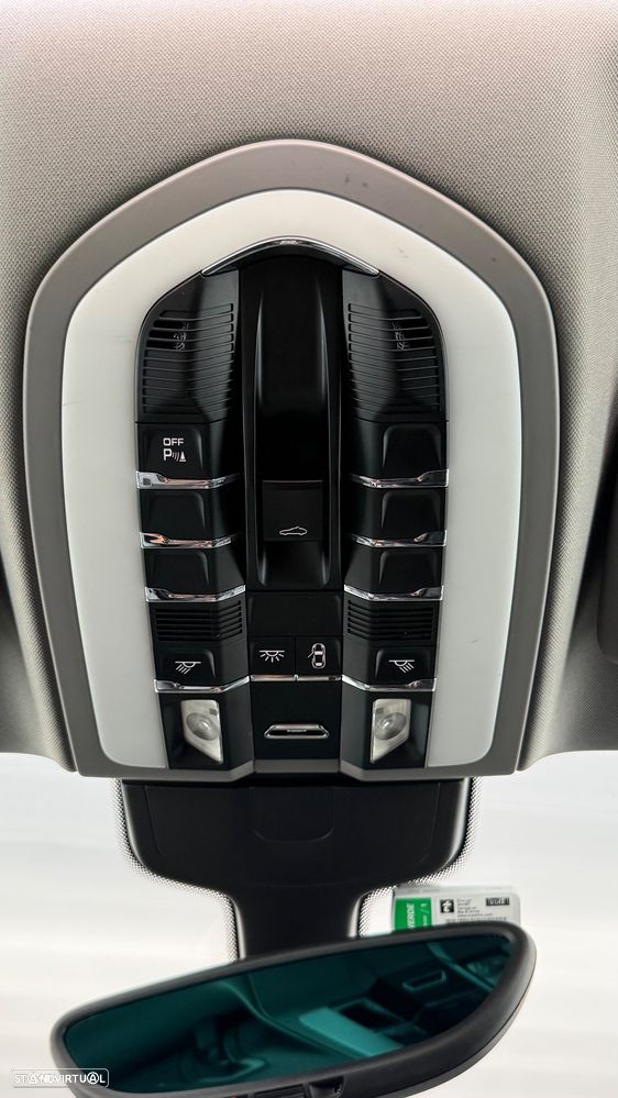 Porsche Panamera 3.0 V6 - 26
