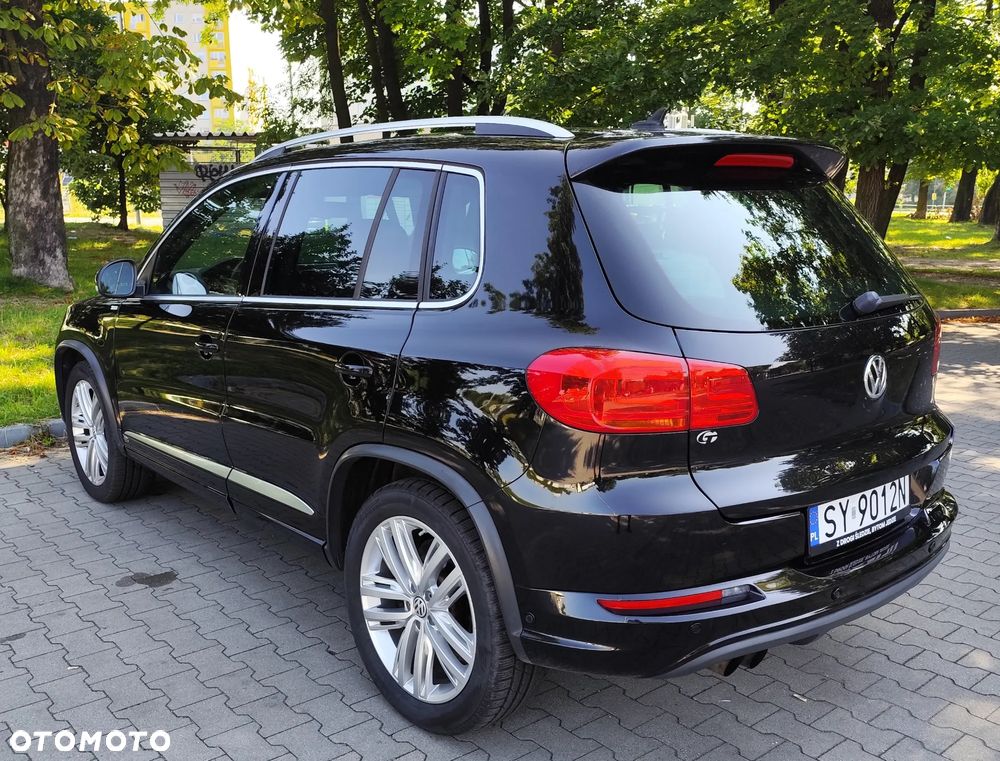 Volkswagen Tiguan - 8