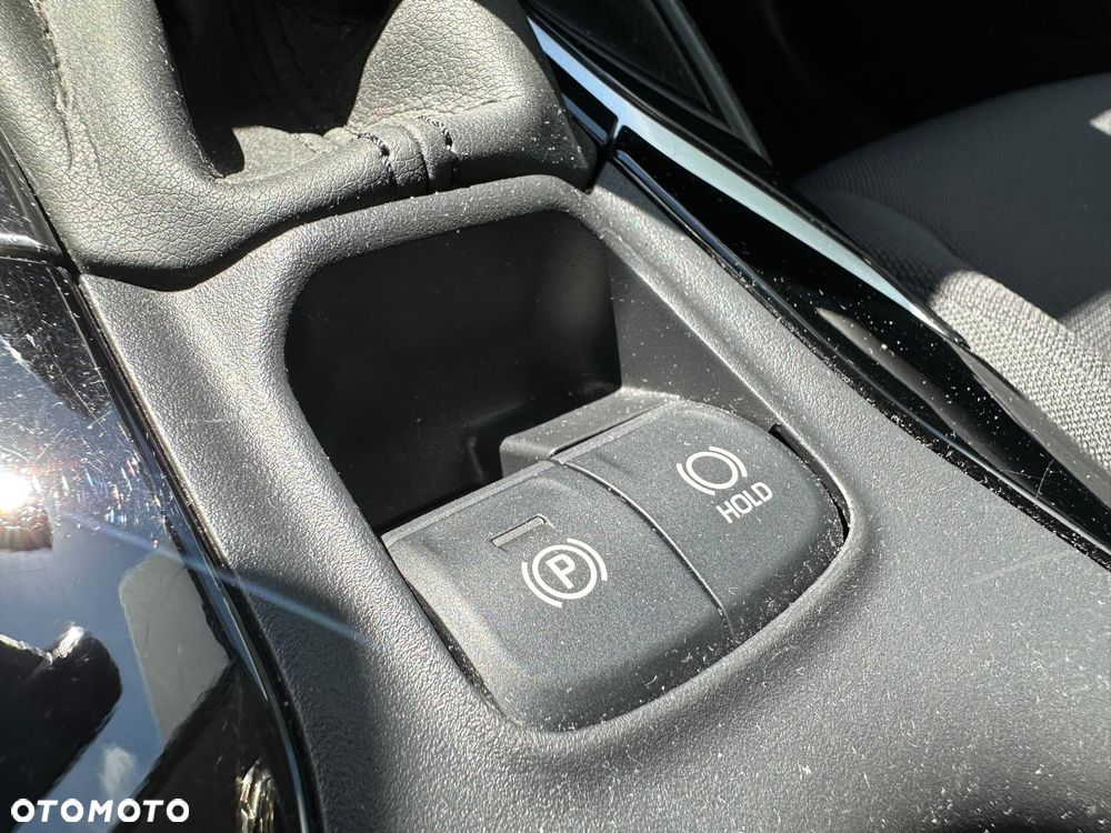 Toyota Corolla - 19