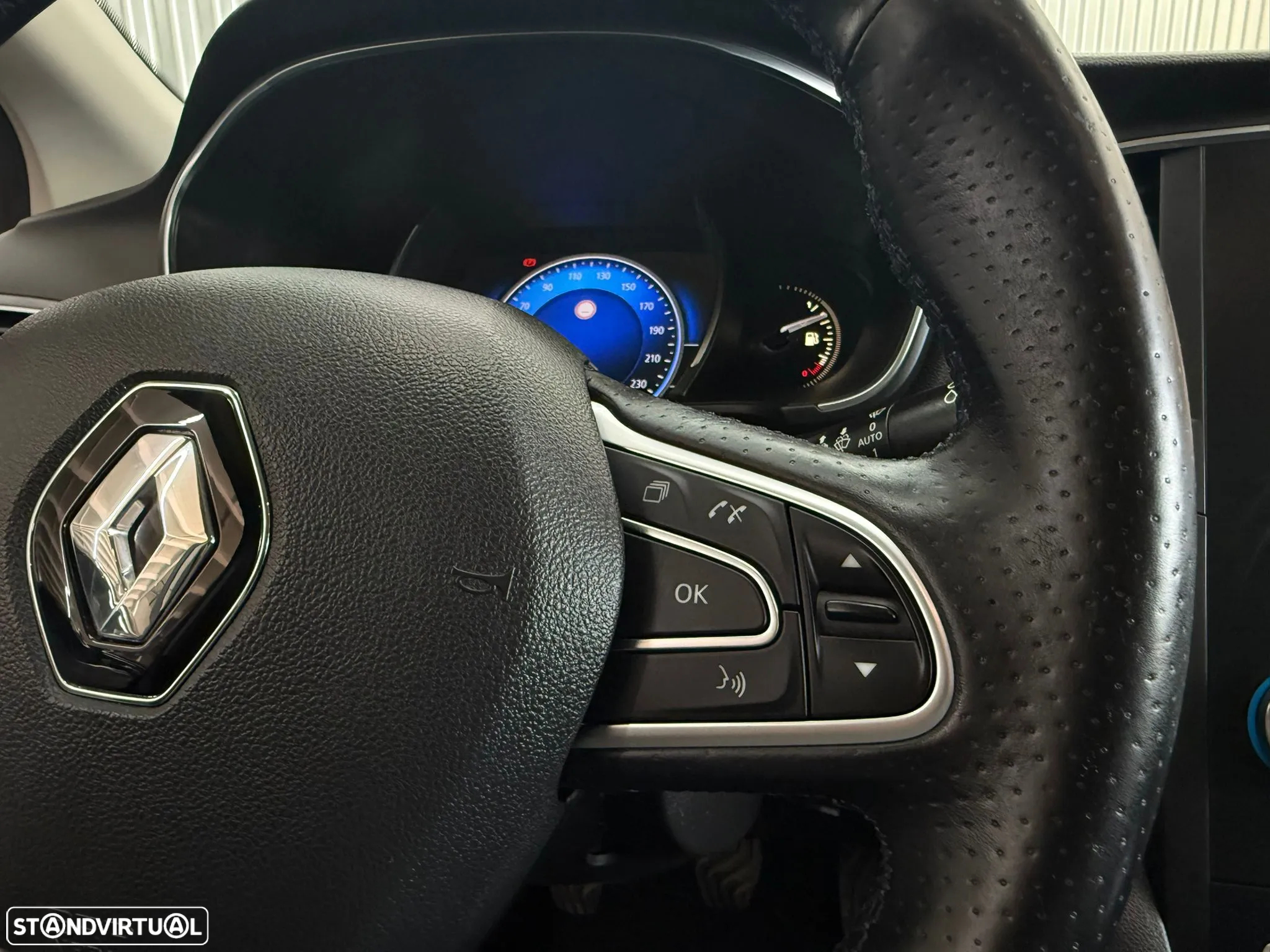 Renault Mégane Sport Tourer 1.5 dCi GT Line - 28