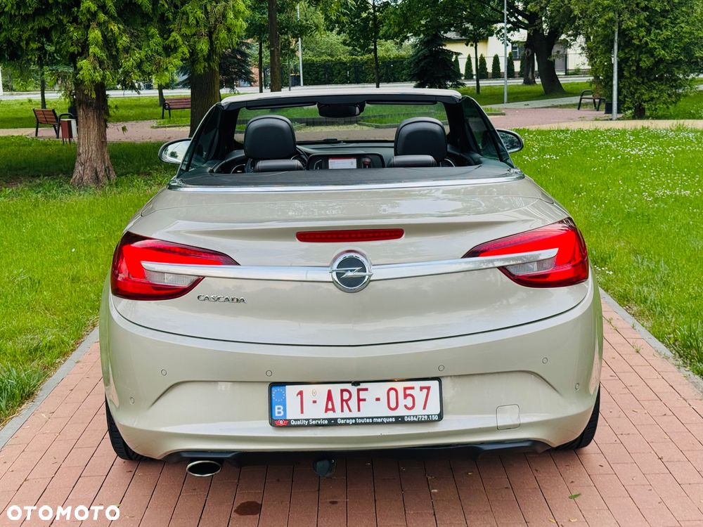Opel Cascada 1.4 T Cosmo S&S - 17