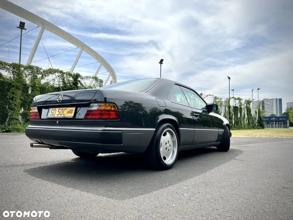 Mercedes-Benz W124 (1984-1993) - 2