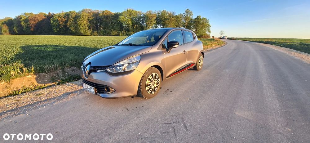 Renault Clio 0.9 TCe Alize EU6 - 1