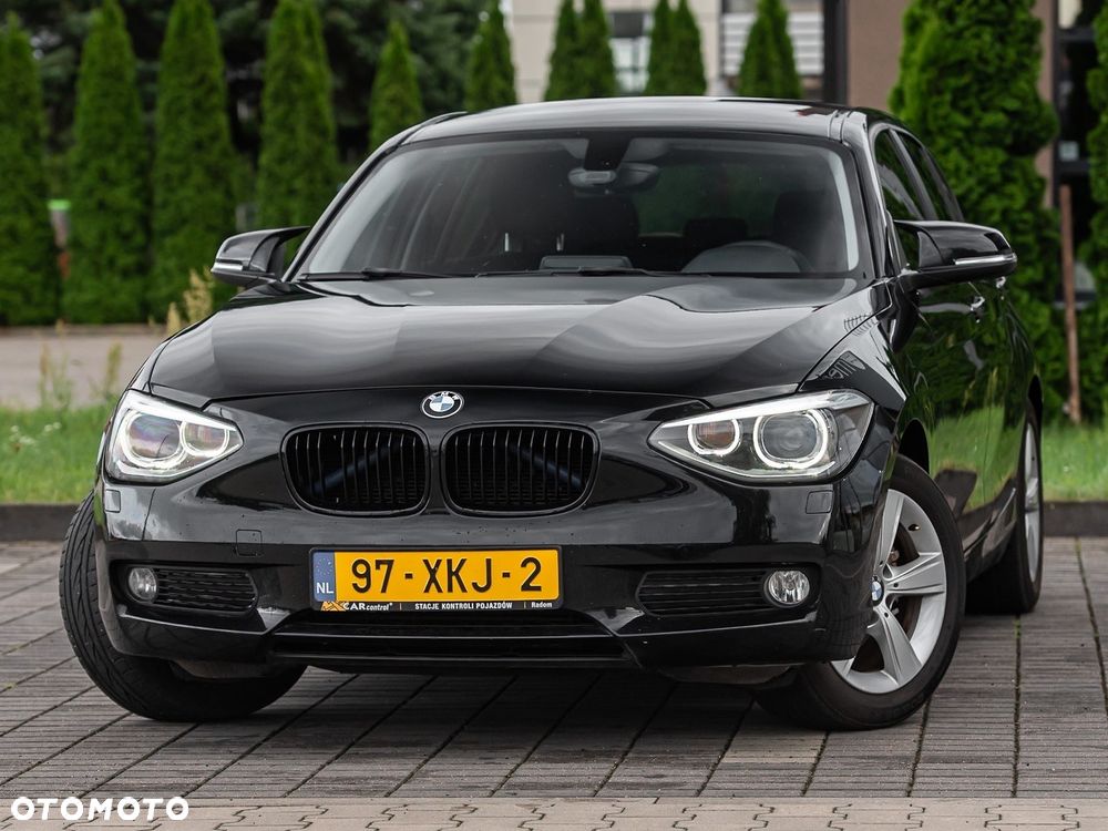BMW Seria 1 116i Sport Line - 2