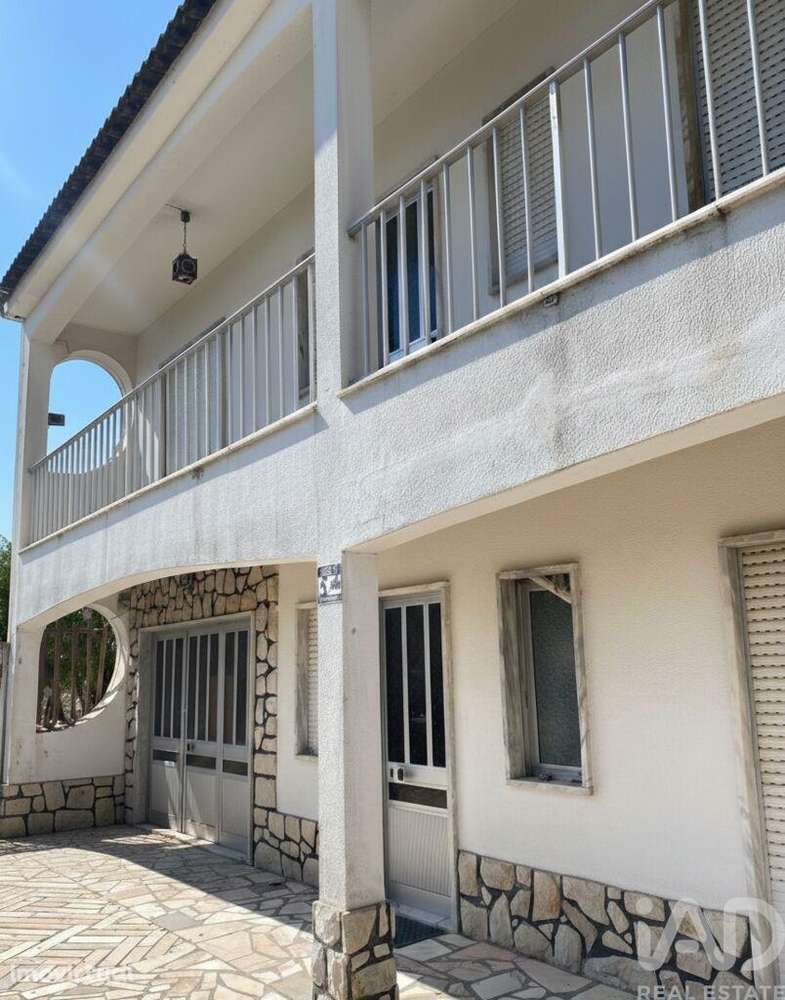 Casa / Villa T5 em Palmela de 236,3 m2 - Grande imagem: 2/5