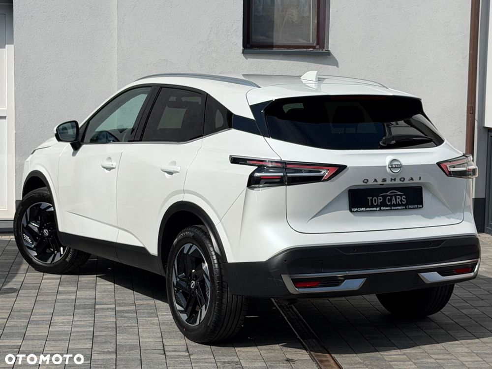 Nissan Qashqai 1.3 DIG-T MHEV N-Connecta Xtronic - 4