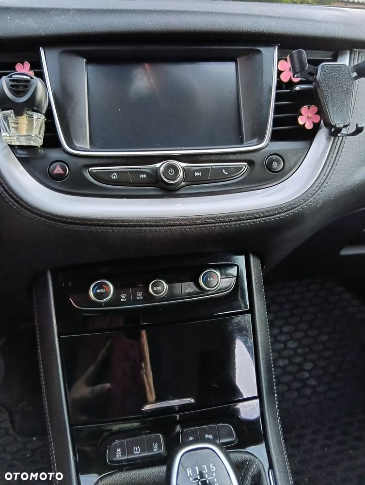 Opel Grandland X - 14