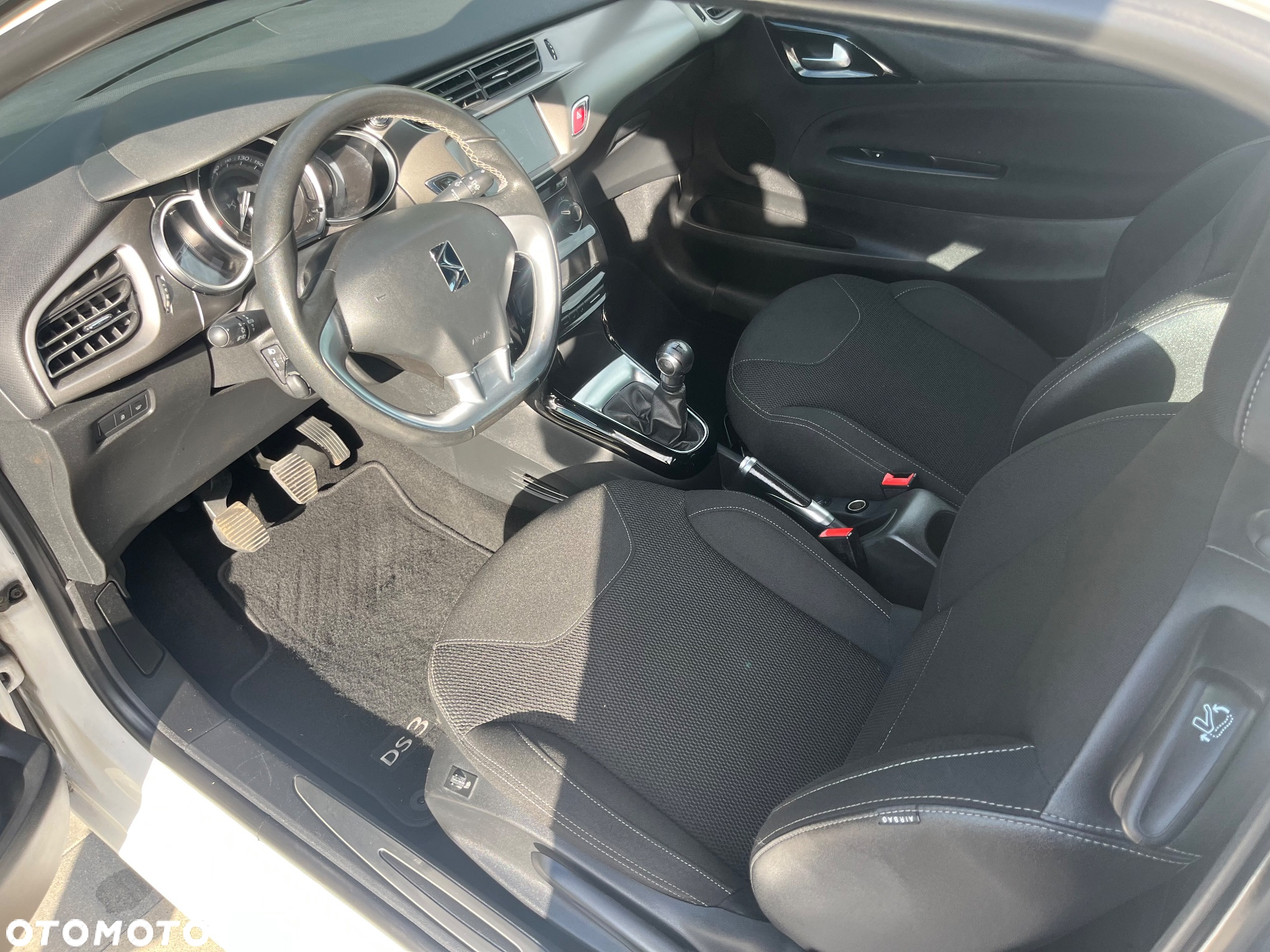 DS Automobiles DS 3 - 9