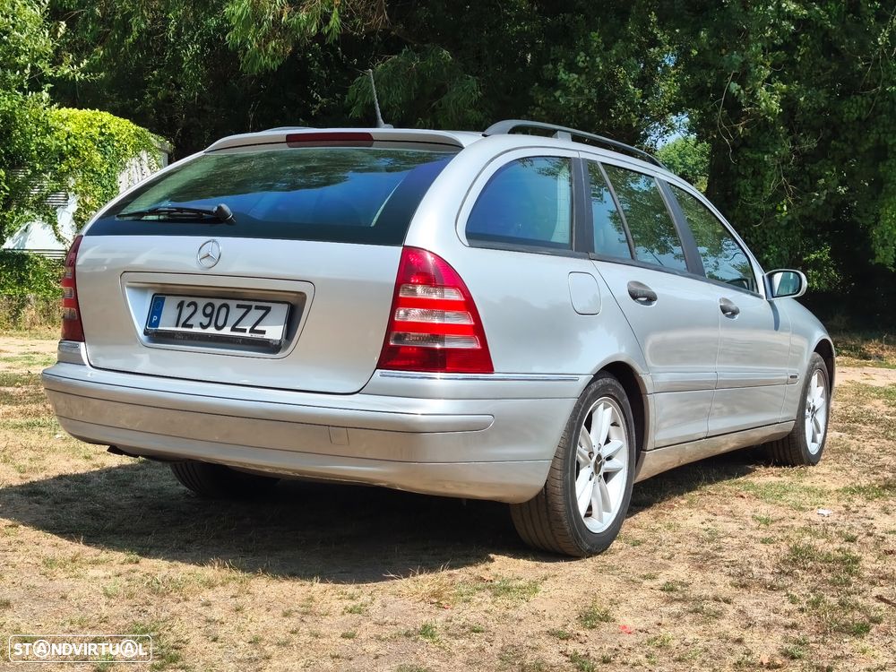 Mercedes-Benz C 220 — fotografia 55