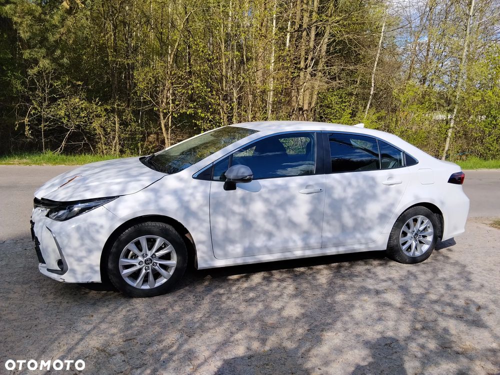 Toyota Corolla 1.8 Hybrid Comfort - 21