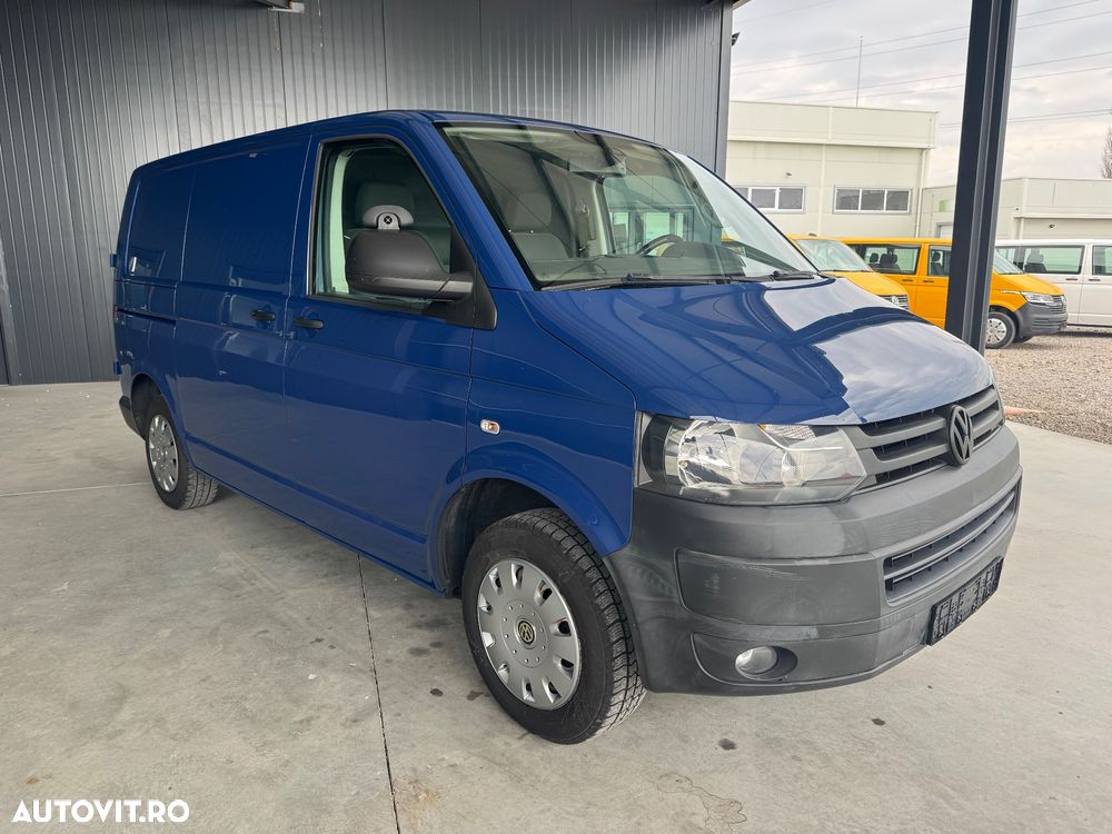 Volkswagen Transporter T5 - 1