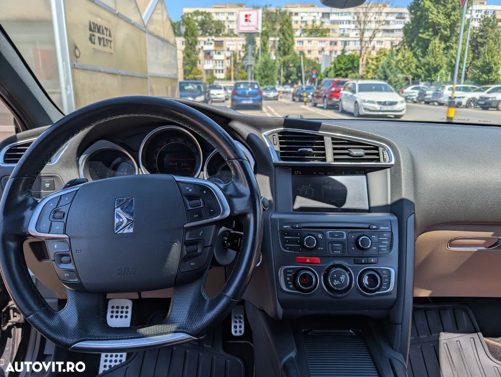Citroën DS4 THP 155 EGS6 SoChic - 5
