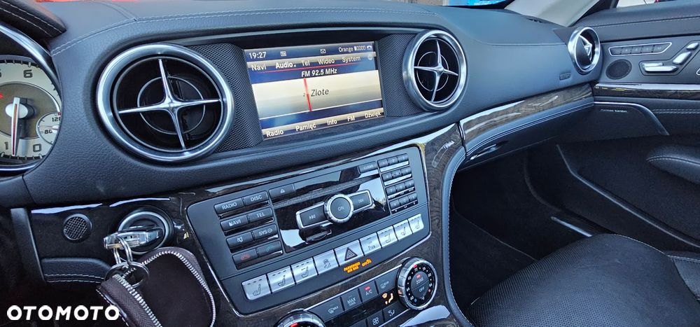Mercedes-Benz SL - 30