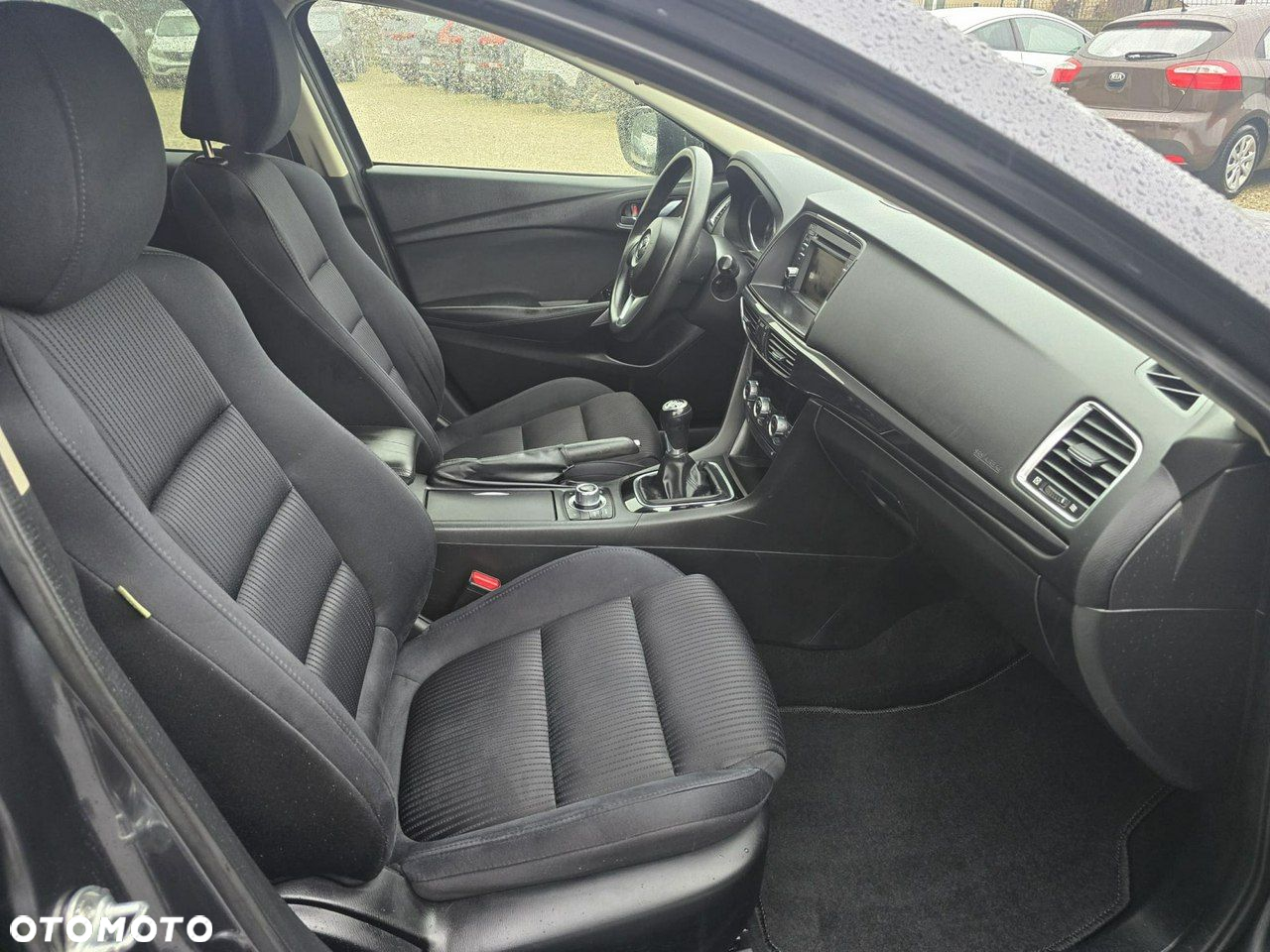 Mazda 6 - 10