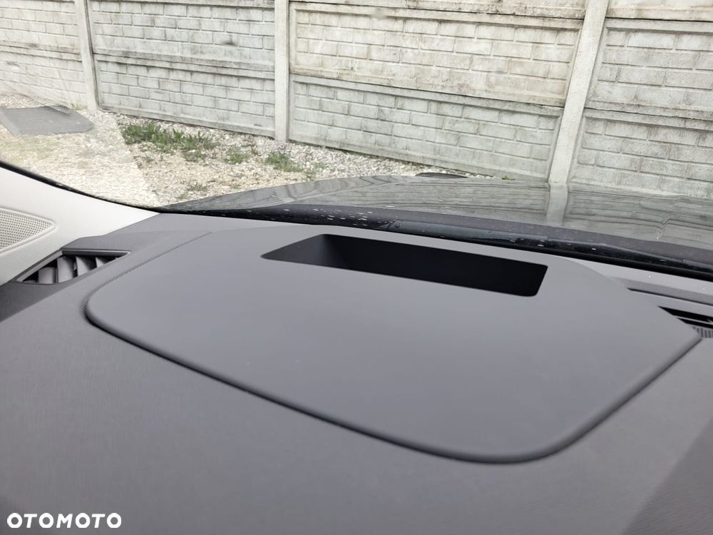 Skoda Octavia 2.0 TDI DSG Exclusive Plus - 40