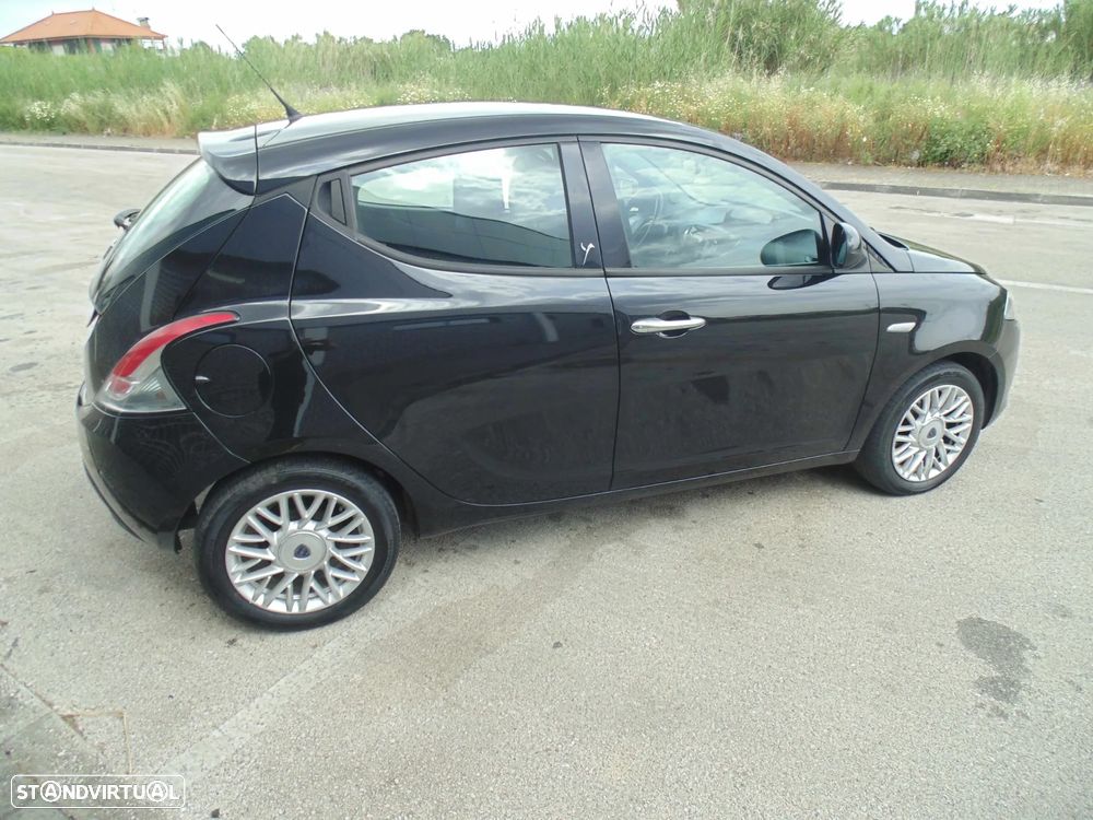 Lancia Ypsilon 1.3 M-jet S&S Gold - 8