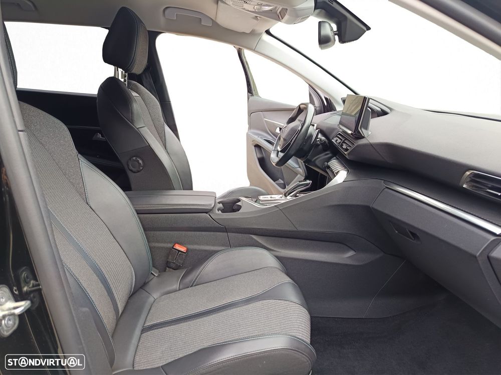 Peugeot 5008 1.5 BlueHDi Allure Pack EAT8 - 18