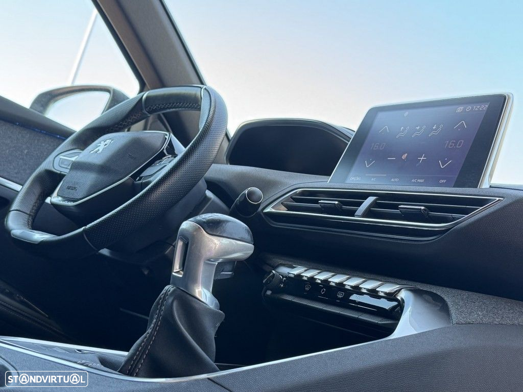 Peugeot 5008 1.5 BlueHDi GT Line - 28