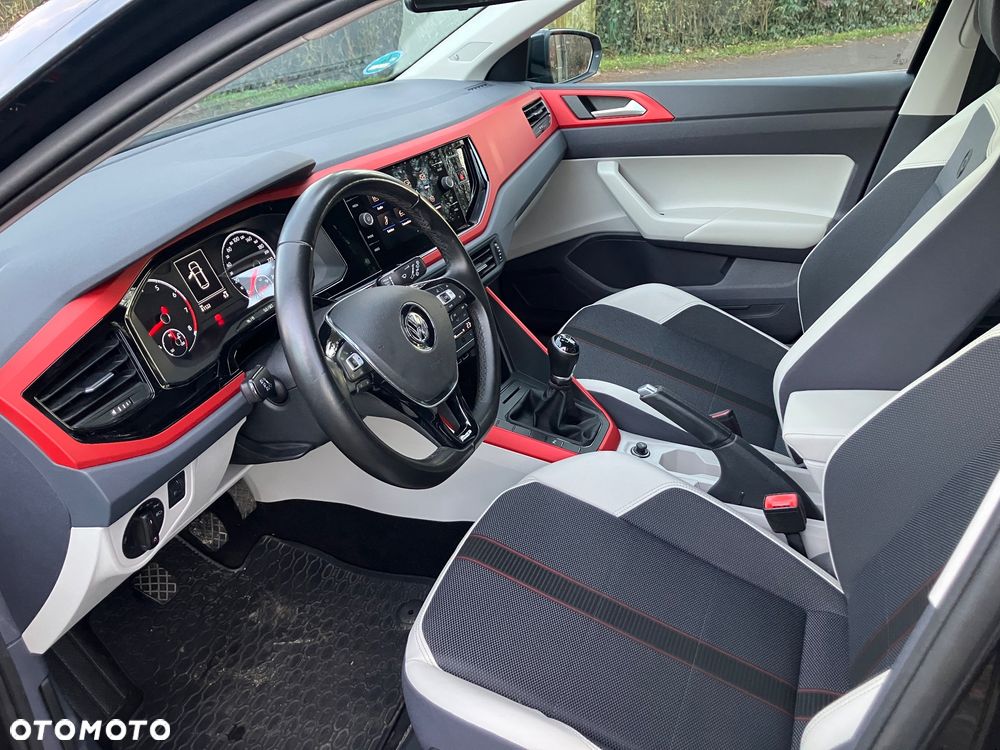 Volkswagen Polo 1.0 Blue Motion Technology beats - 9