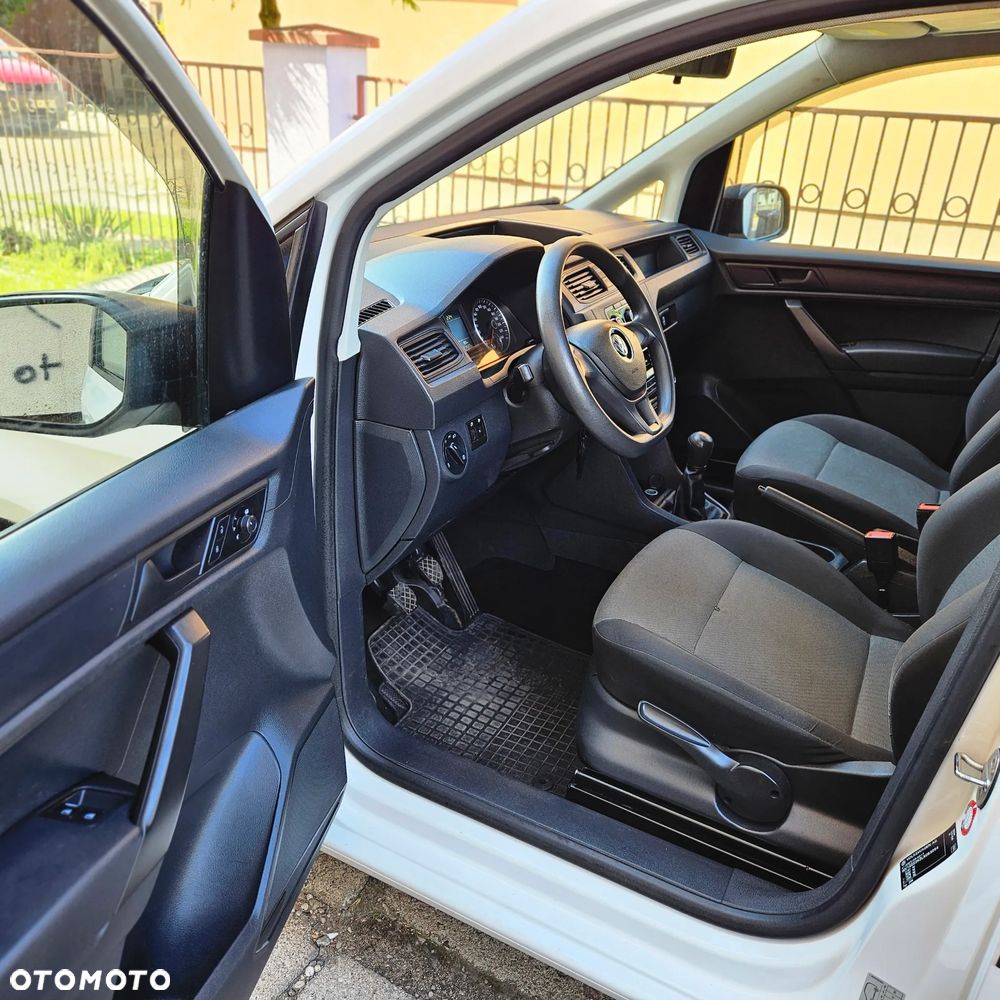 Volkswagen Caddy - 16