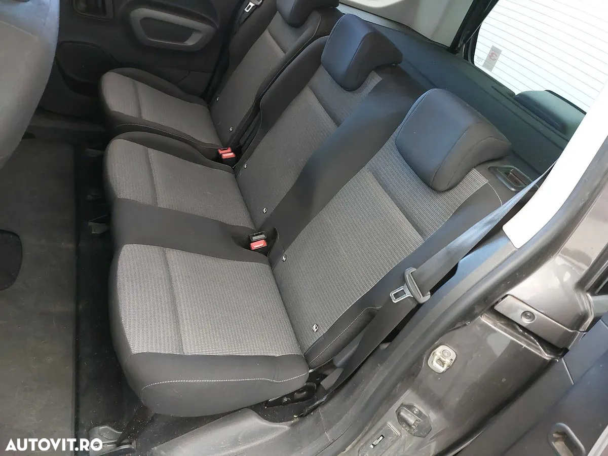 Toyota Proace City Verso 1.5 D-4D 102CP 5MT 4+1 L1H1 Family - 9