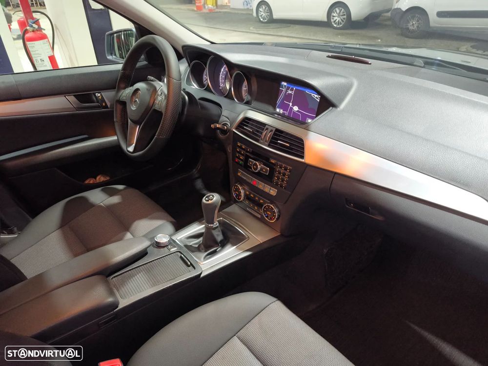Mercedes-Benz C 200 Station CDI DPF (BlueEFFICIENCY) Avantgarde - 5