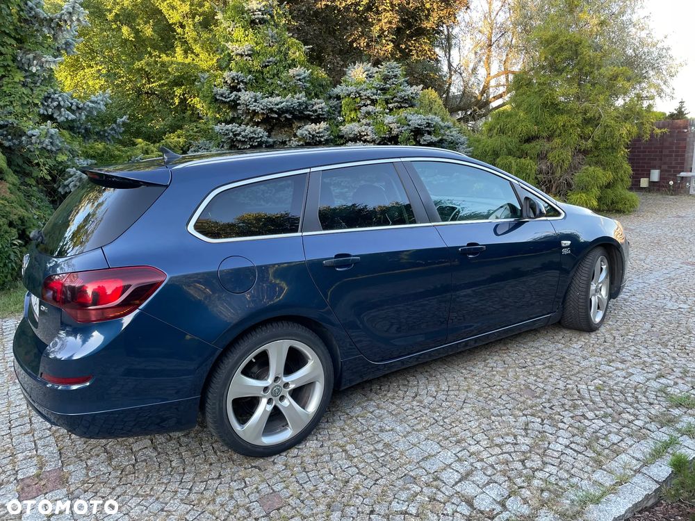Opel Astra - 4