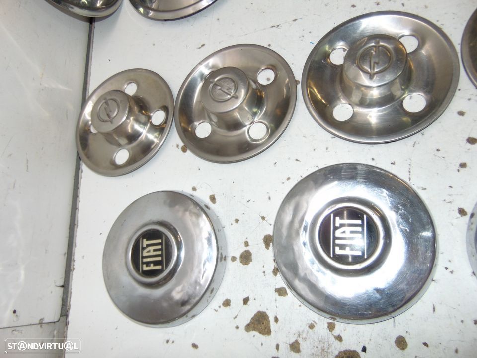 Antigos e clássicos tampões de roda - 8