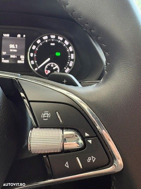 SKODA Octavia 2023 — imagine 18
