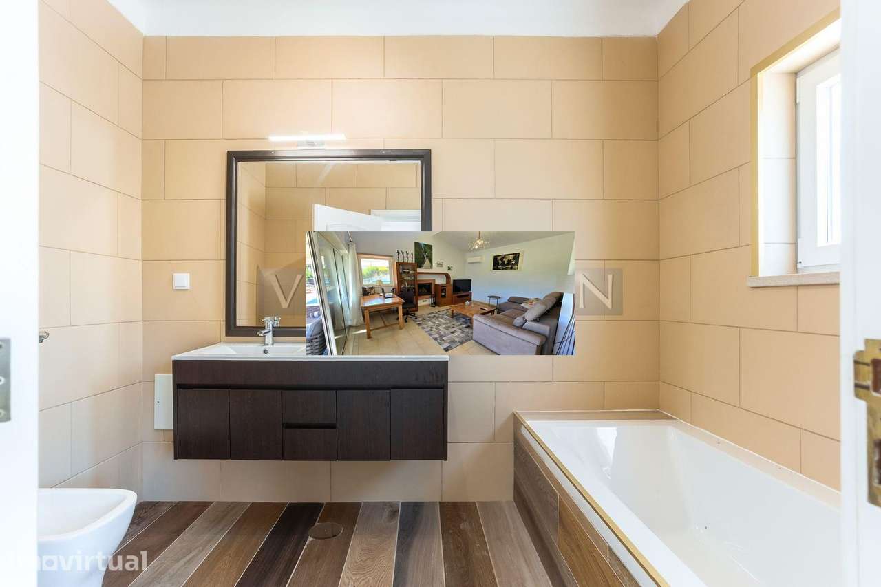 Moradia Renovada T4 com Vista Rio Arade, Piscina e 2.450 m² de Terreno - Grande imagem: 5/51