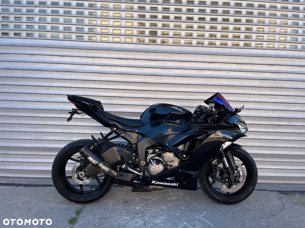 Kawasaki ZX - 6