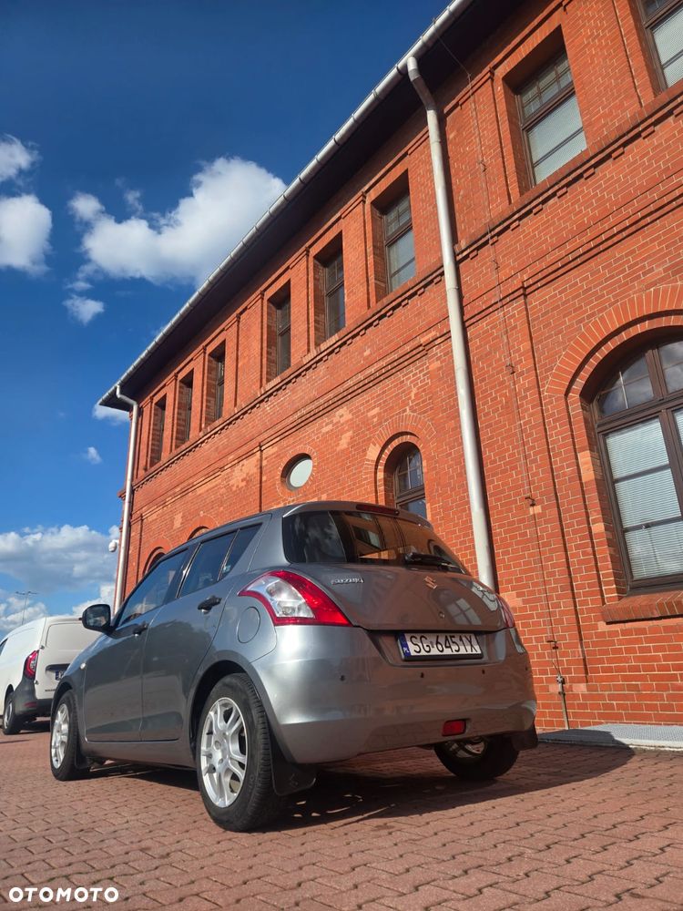 Suzuki Swift - 33