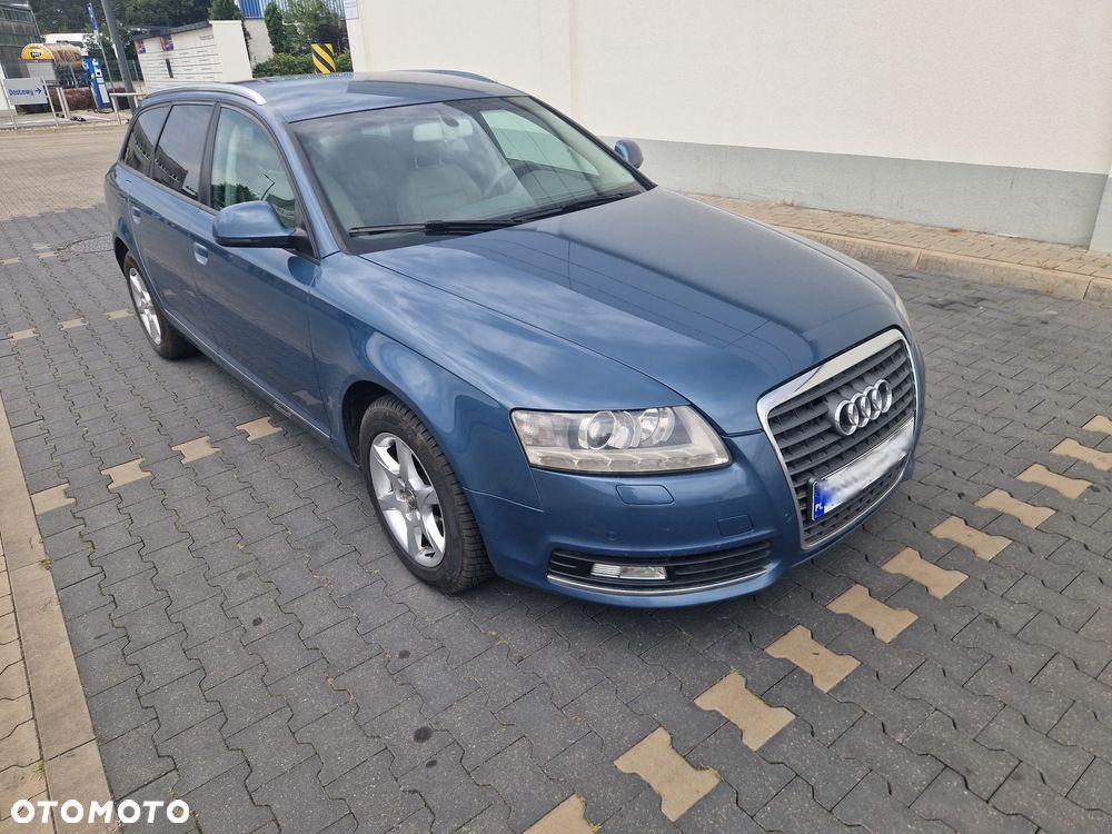 Audi A6 Avant - 1