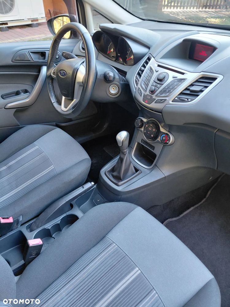 Ford Fiesta 1.4 TDCI - 23