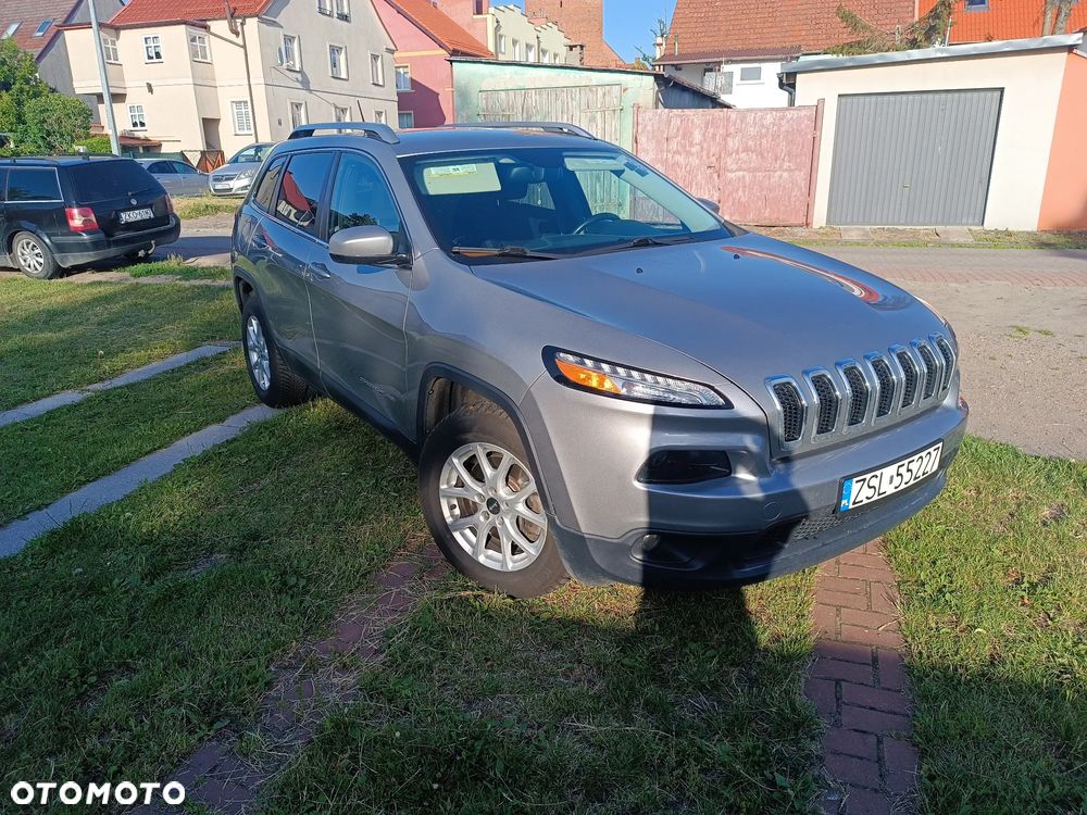 Jeep Cherokee - 5