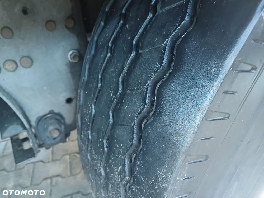 Schmitz Cargobull SCB S3T - 14