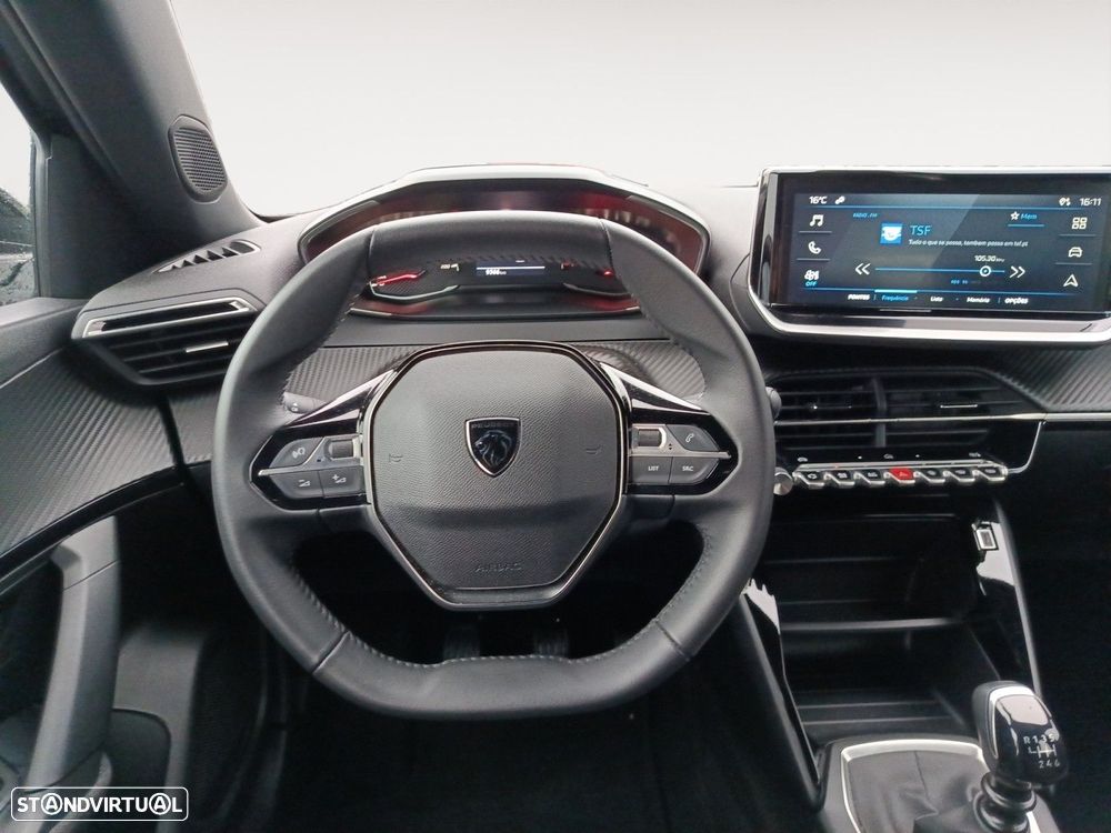 Peugeot 2008 1.2 PureTech Style - 12