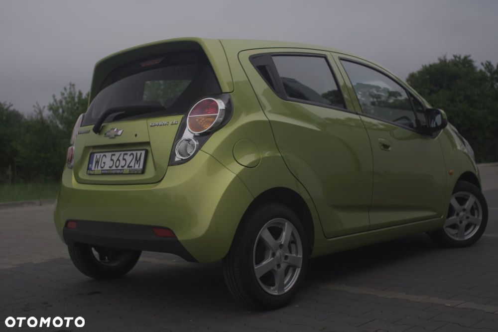 Chevrolet Spark 1.0 EcoLogic LS - 10