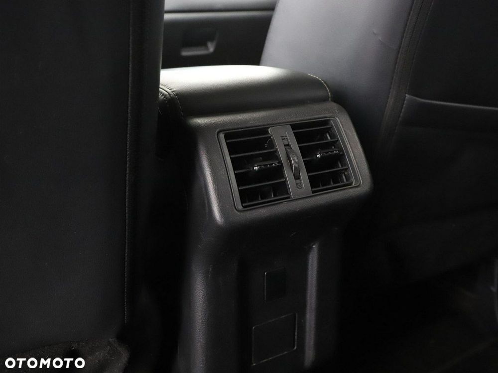Mitsubishi Outlander 2.0 2WD CVT Diamant+ - 37
