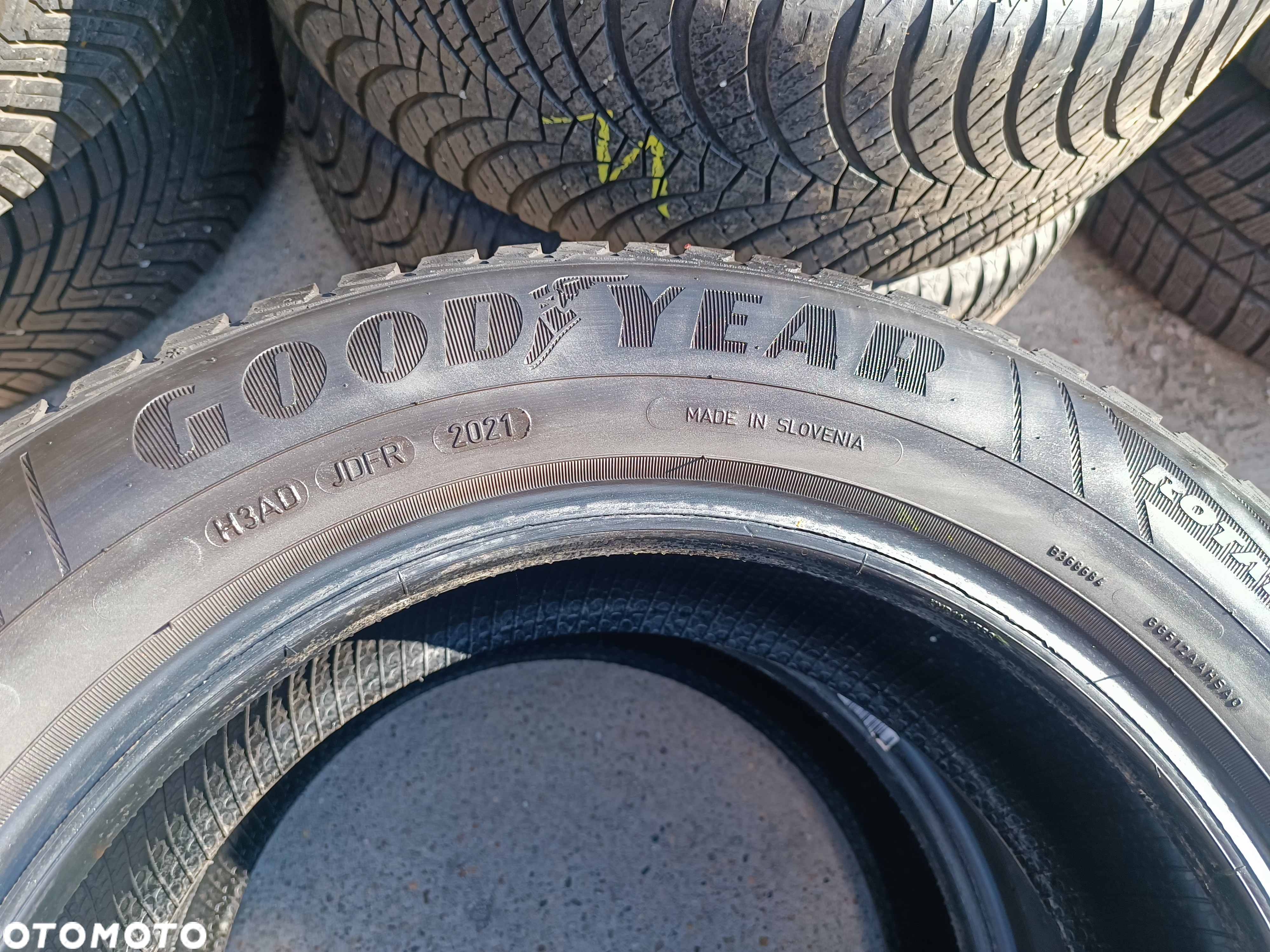185/65R15 88V Opony Całoroczne Wielosezonowe Goodyear Vector4Season gen 2 Legnica ALU-RAD 5mm 185/65 - 5