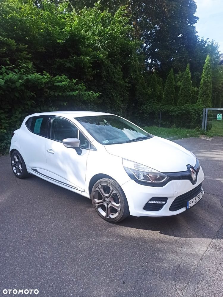 Renault Clio - 2