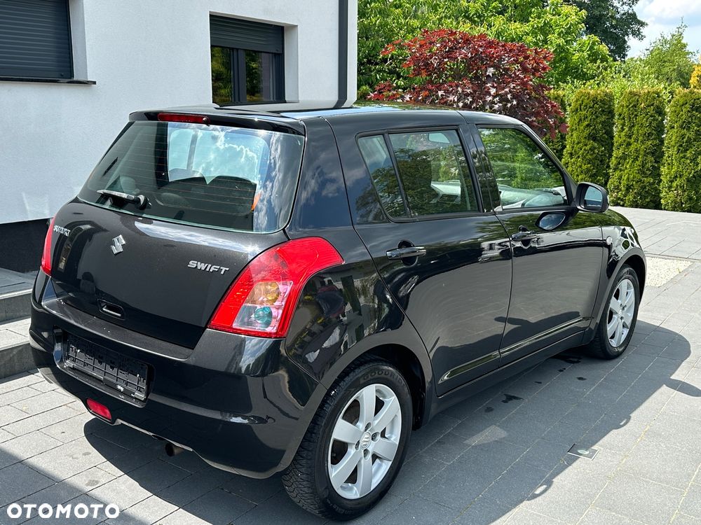 Suzuki Swift - 9