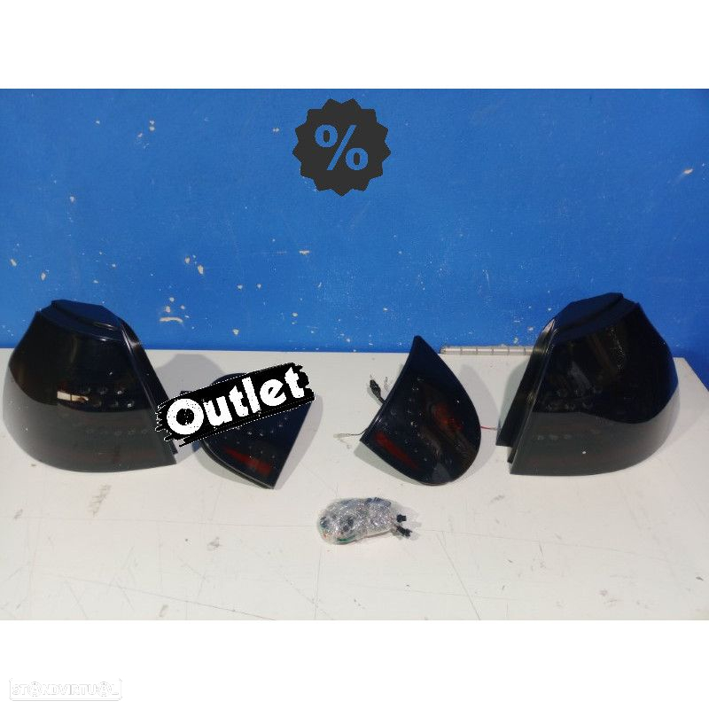 R147321C6 FAROLINS TRASEIROS LED VOLKSWAGEN VW GOLF 5 MK V 03-08 ESCURECIDOS FUM - 5