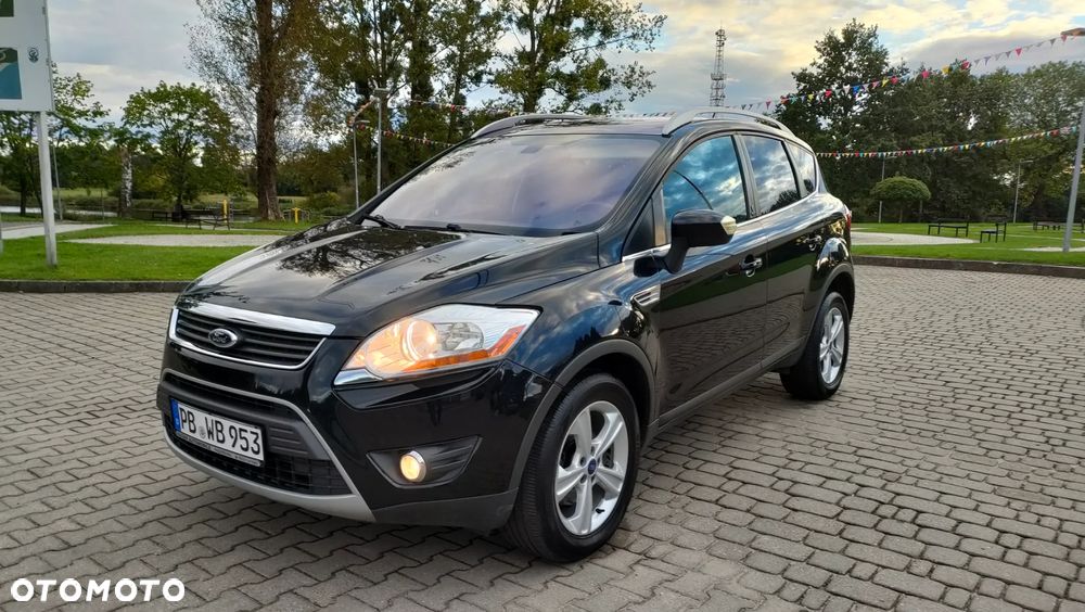 Ford Kuga 2.0 TDCi 2x4 Champions Edition - 3