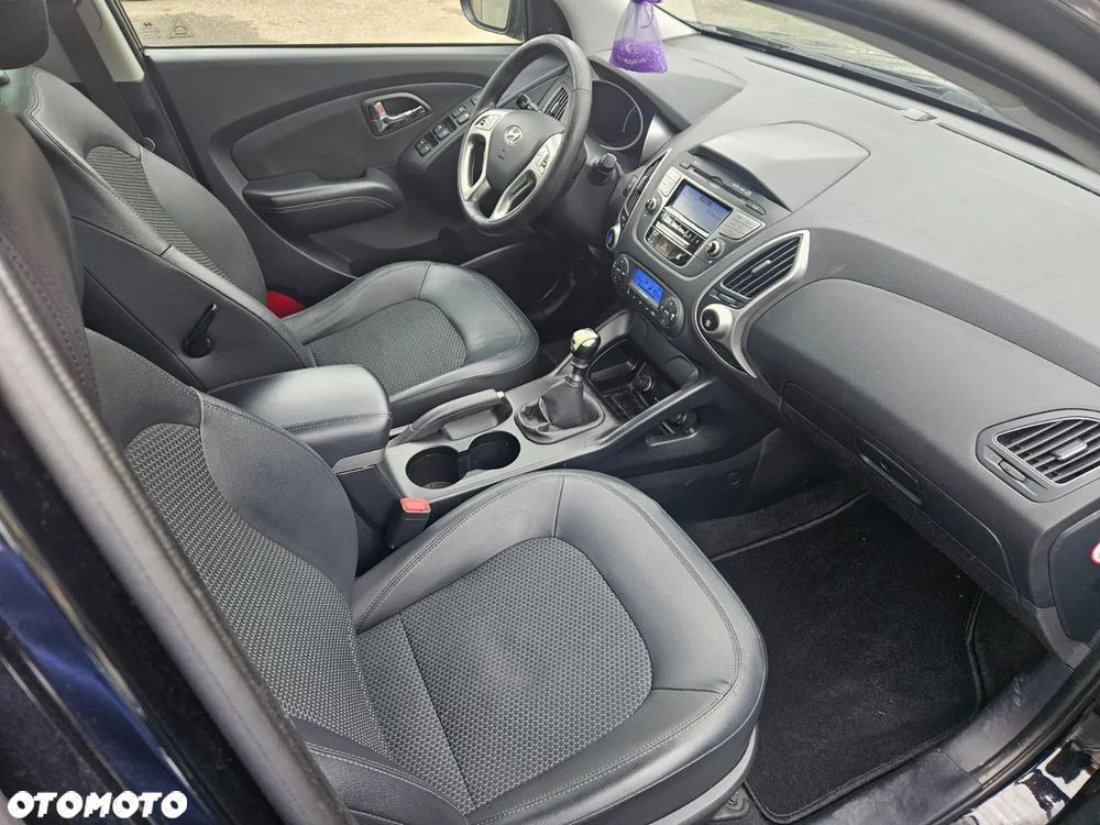 Hyundai ix35 1.6 2WD blue Comfort - 13