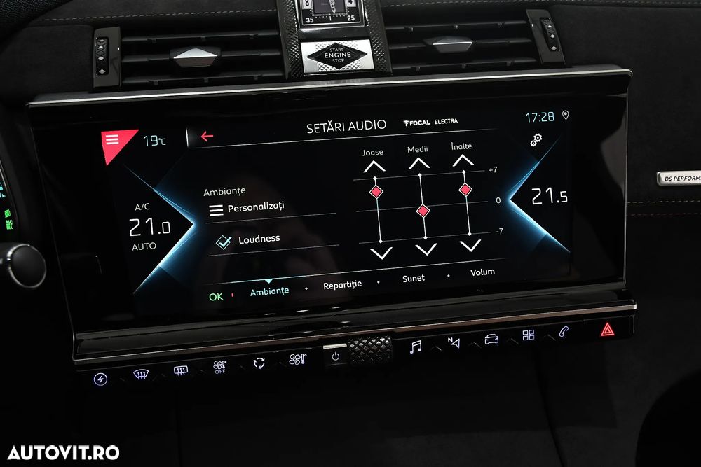 DS Automobiles DS 7 Crossback 1.6 PHeV AWD 300 EAT8 PERFORMANCE LINE + - 39